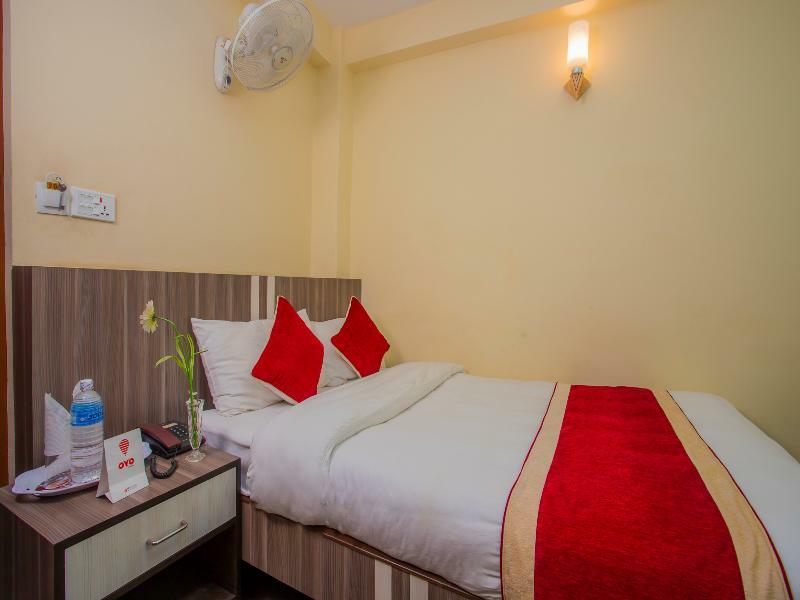 Oyo 297 Hotel Aayam Kathmandu Exterior photo